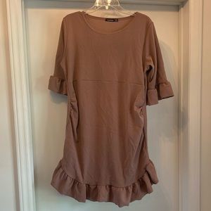 Boohoo mauve maternity dress